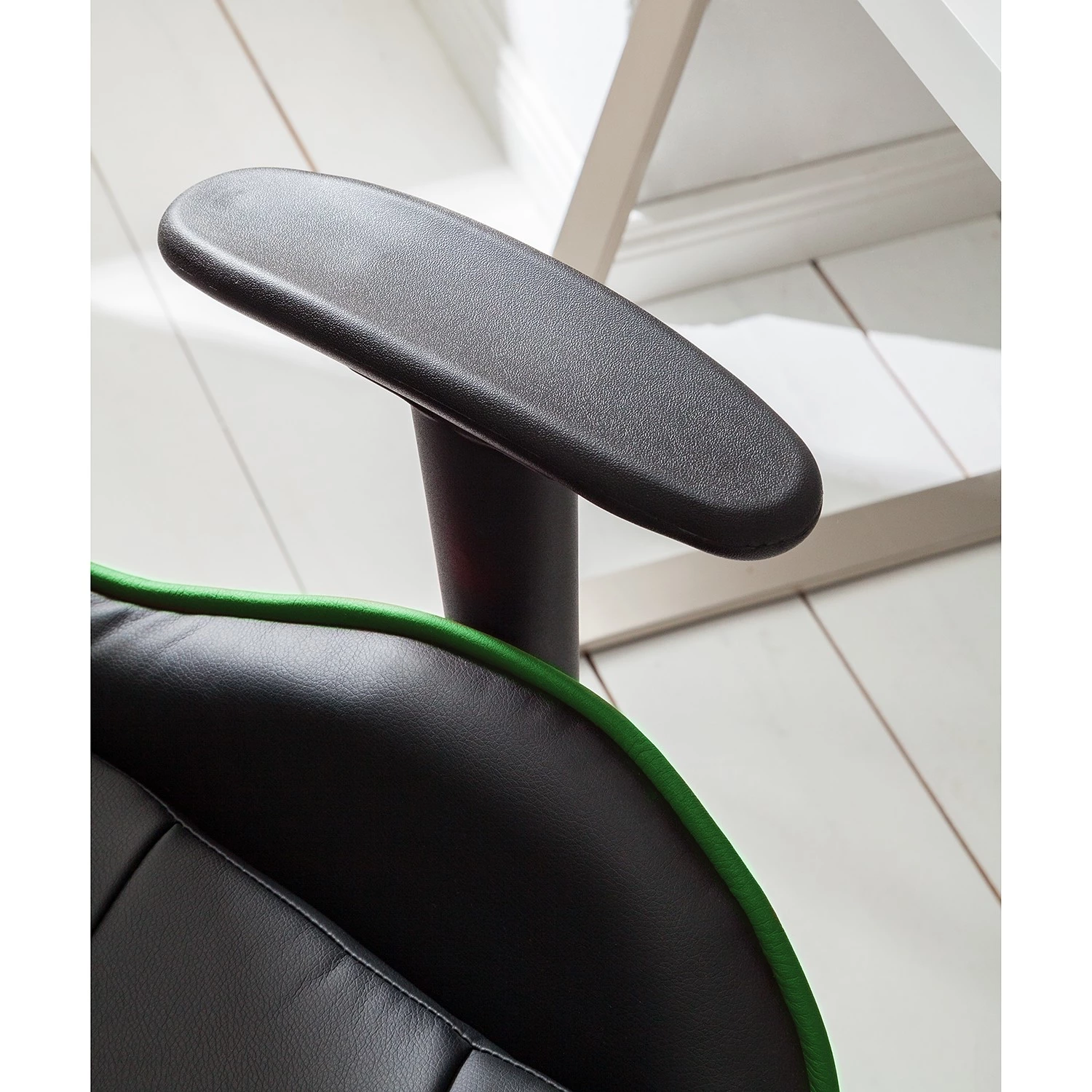 Home24office Chaise de bureau mcRacer II - Noir / Vert 15 Home24office Chaise de bureau mcRacer II - Noir / Vert – Image 13