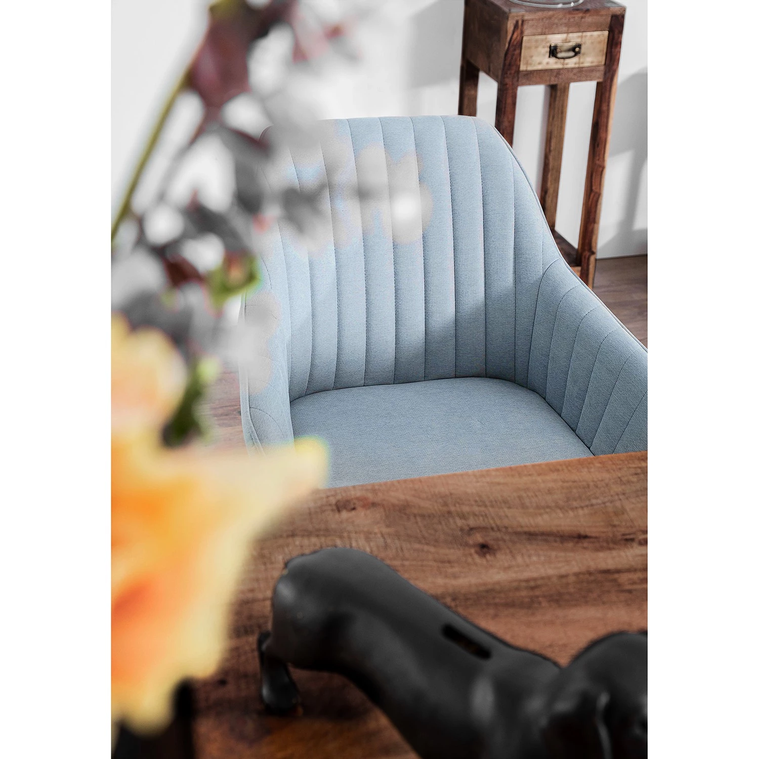 Mørteens Chaise à accoudoirs Ermelo I - rotatif - Tissu / Chêne massif - Bleu clair - 1 set 13 Mørteens Chaise à accoudoirs Ermelo I - rotatif - Tissu / Chêne massif - Bleu clair - 1 set – Image 11