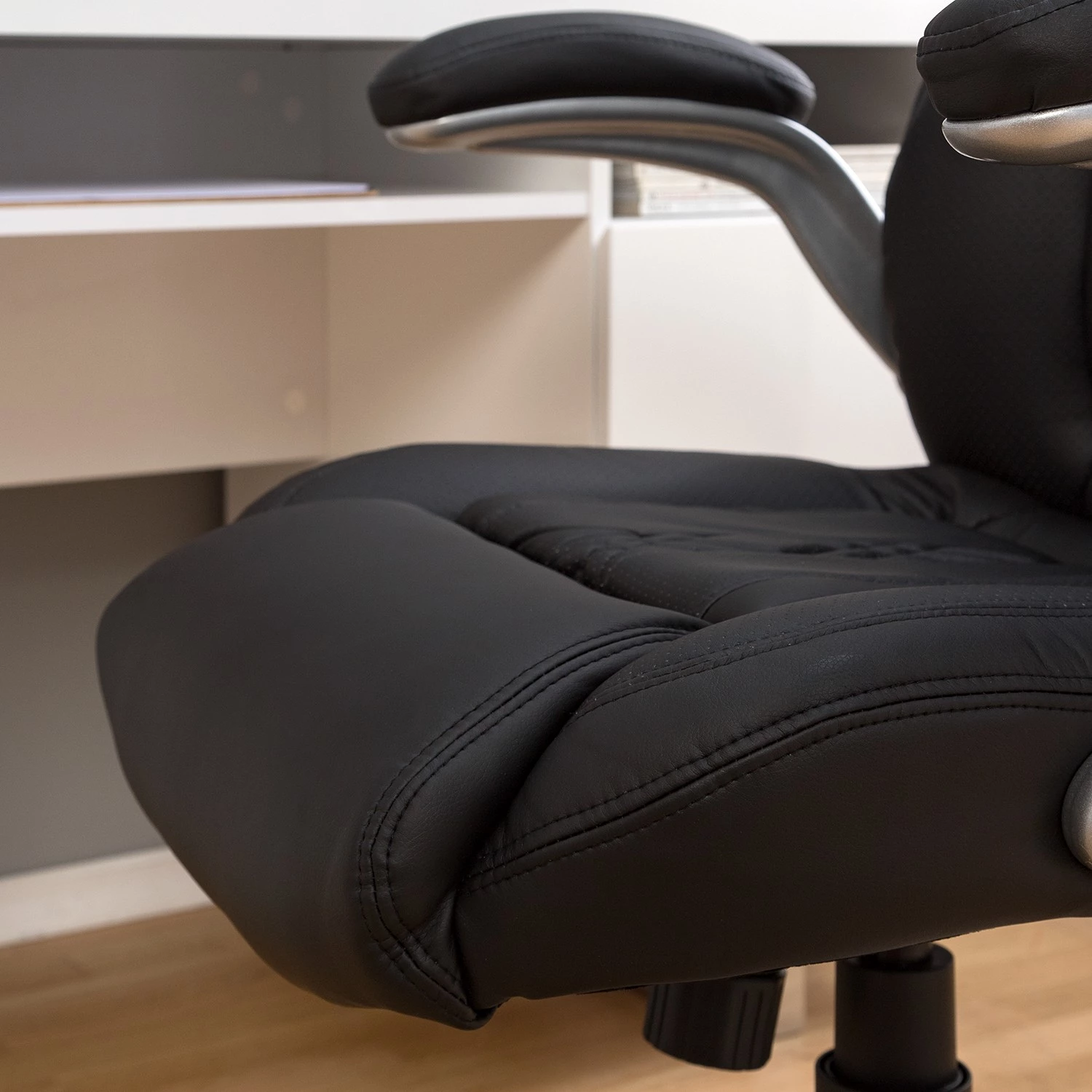 Furnitive Fauteuil de bureau Baylor XXL - Noir 20 Furnitive Fauteuil de bureau Baylor XXL - Noir – Image 18