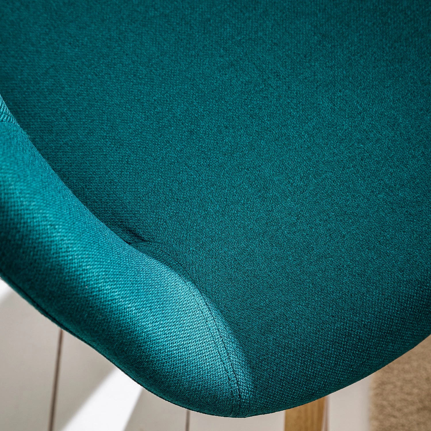 Mørteens Chaise à accoudoirs Buggio - Tissu / Hévéa massif - Tissu Cors: Pétrole - 1 chaise 18 Mørteens Chaise à accoudoirs Buggio - Tissu / Hévéa massif - Tissu Cors: Pétrole - 1 chaise – Image 16