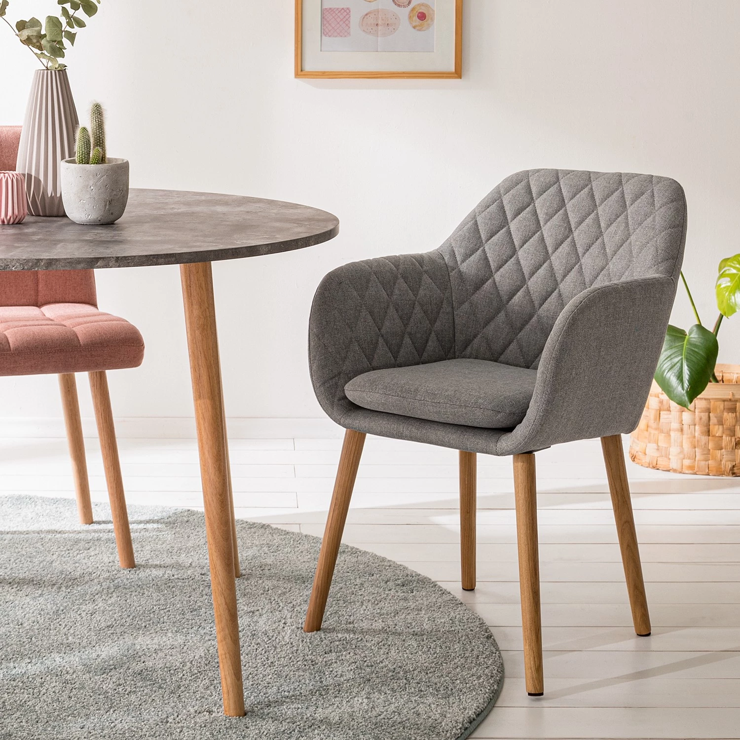 Mørteens Chaise à accoudoirs Amalis - Tissu / Chêne massif - Gris / Chêne 4 Mørteens Chaise à accoudoirs Amalis - Tissu / Chêne massif - Gris / Chêne – Image 2