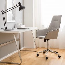 Fredriks Chaise de bureau pivotante Skabu - Tissu / Métal - Chrome - Gris -Chaises Soldes 2022 1000184188 200909 06272800001 MOOD DETAILS P000000001000184188 mood