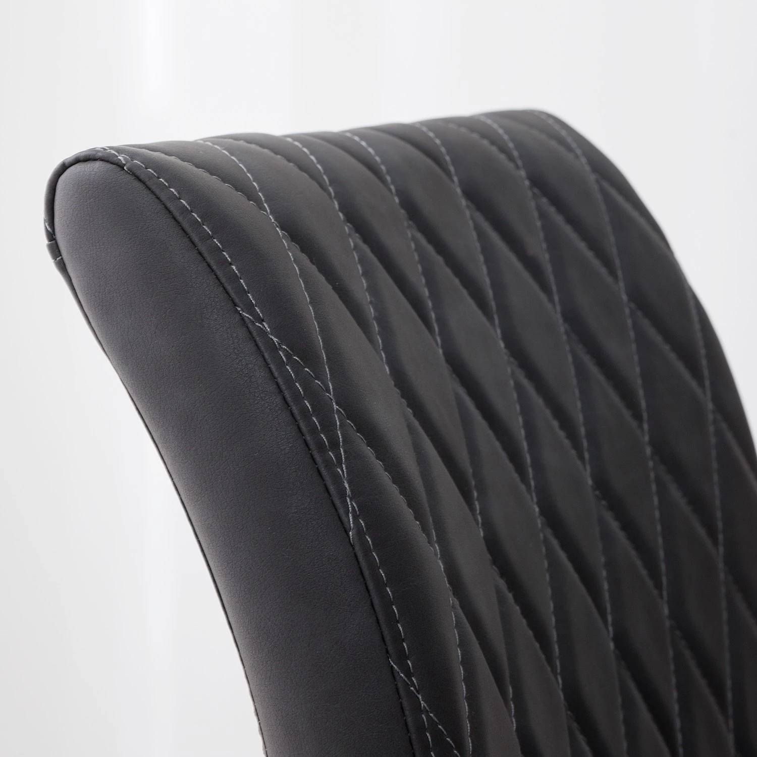 Ars manufacti Chaises Cantilever Finga IV (lot de 2) 7 Ars manufacti Chaises Cantilever Finga IV (lot de 2) – Image 5