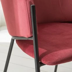 Mørteens Chaise à accoudoirs Koloa I - Velours / Acier - Bordeaux / Noir -Chaises Soldes 2022 1000205088 201229 14352200005 DETAILS P000000001000205088