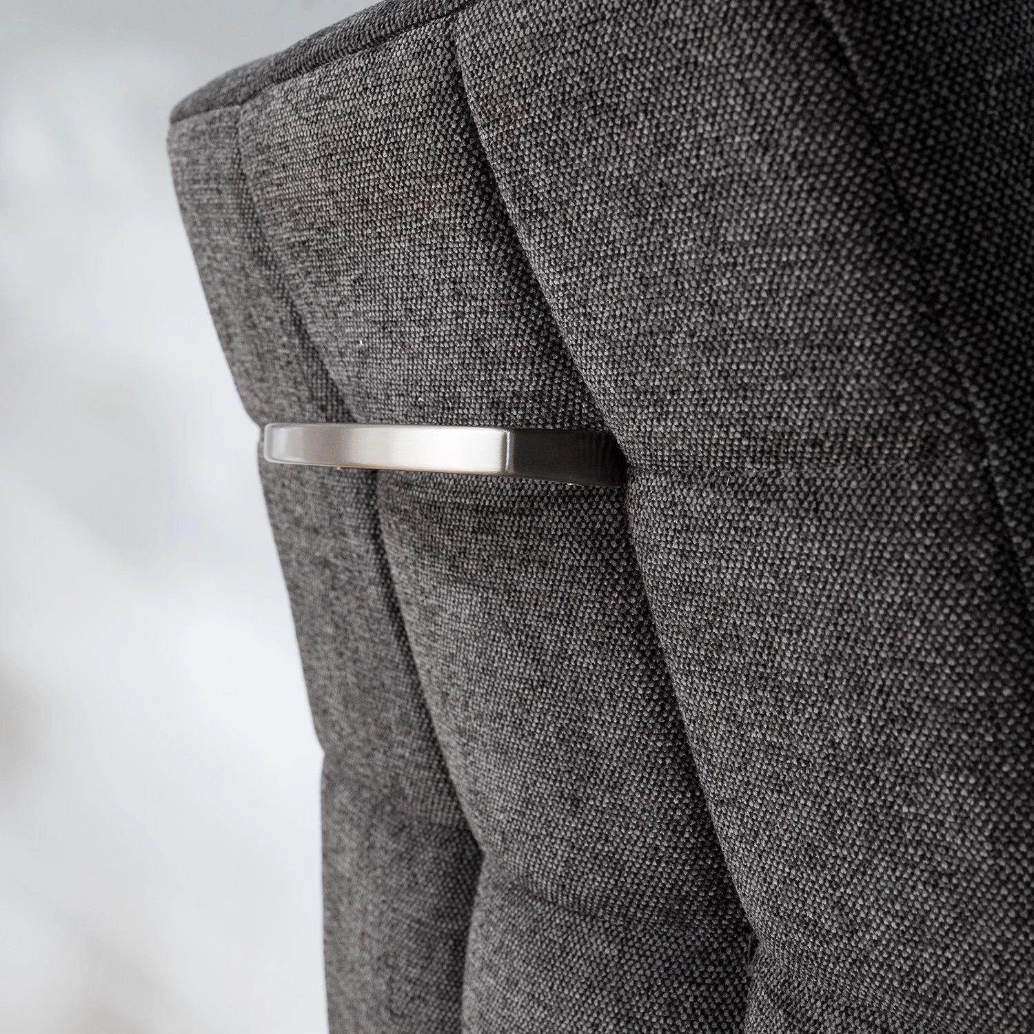 Ars manufacti Chaises cantilever Stawley I (lot de 2) - Tissage à plat / Acier inoxydable - Gris foncé / Acier inoxydable 13 Ars manufacti Chaises cantilever Stawley I (lot de 2) - Tissage à plat / Acier inoxydable - Gris foncé / Acier inoxydable – Image 11