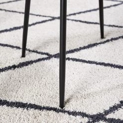 Mørteens Chaises Reallon (lot de 2) - Imitation cuir / Fer - Gris / Noir -Chaises Soldes 2022 1000244973 220408 033 DETAILS P000000001000244973