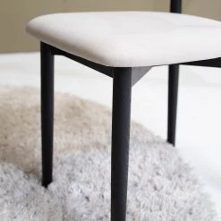 Mørteens Chaises Lolif I (lot de 2) - Tissu / Chêne massif - Beige / Noir 22 Mørteens Chaises Lolif I (lot de 2) - Tissu / Chêne massif - Beige / Noir -Chaises Soldes 2022 1000244983 220406 031 DETAILS P000000001000244983