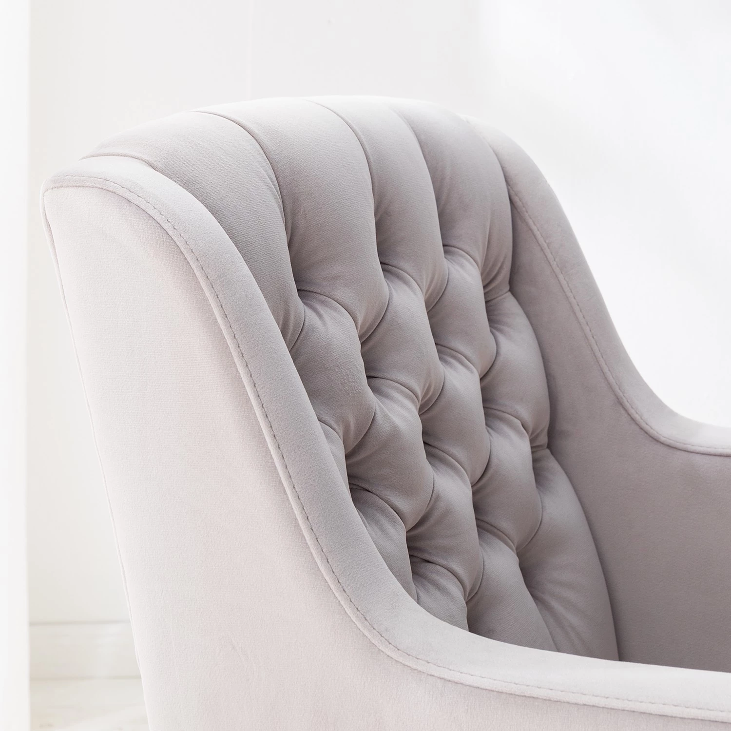 Maison Belfort Chaise à accoudoirs Austin II - Gris clair - Chêne clair 12 Maison Belfort Chaise à accoudoirs Austin II - Gris clair - Chêne clair – Image 10