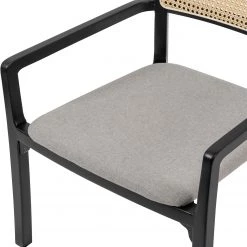 Studio Copenhagen Fauteuil de jardin Elena - Rotin et tissu / Hêtre massif - Gris lumineux -Chaises Soldes 2022 1000273466 220420 050 DETAILS P000000001000273466