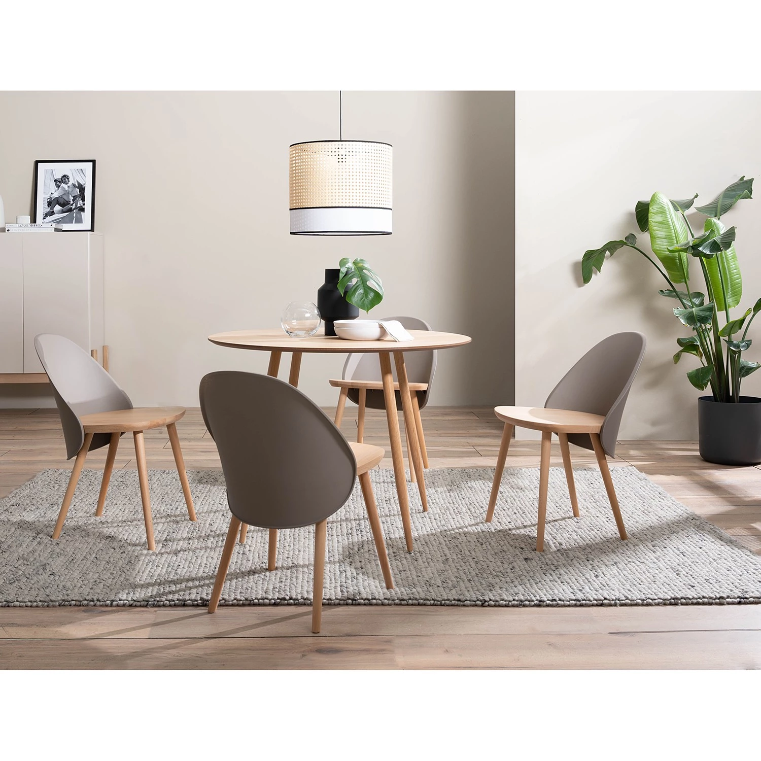 Mørteens Chaises Doon (lot de 2) - Matière plastique / Hêtre massif - Taupe / Hêtre 4 Mørteens Chaises Doon (lot de 2) - Matière plastique / Hêtre massif - Taupe / Hêtre – Image 2