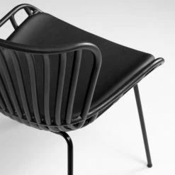Mørteens Chaises Sakira (lot de 4) - Imitation cuir / Acier - Noir 18 Mørteens Chaises Sakira (lot de 4) - Imitation cuir / Acier - Noir -Chaises Soldes 2022 1000274225 210618 10464300177 DETAILS P000000001000274225