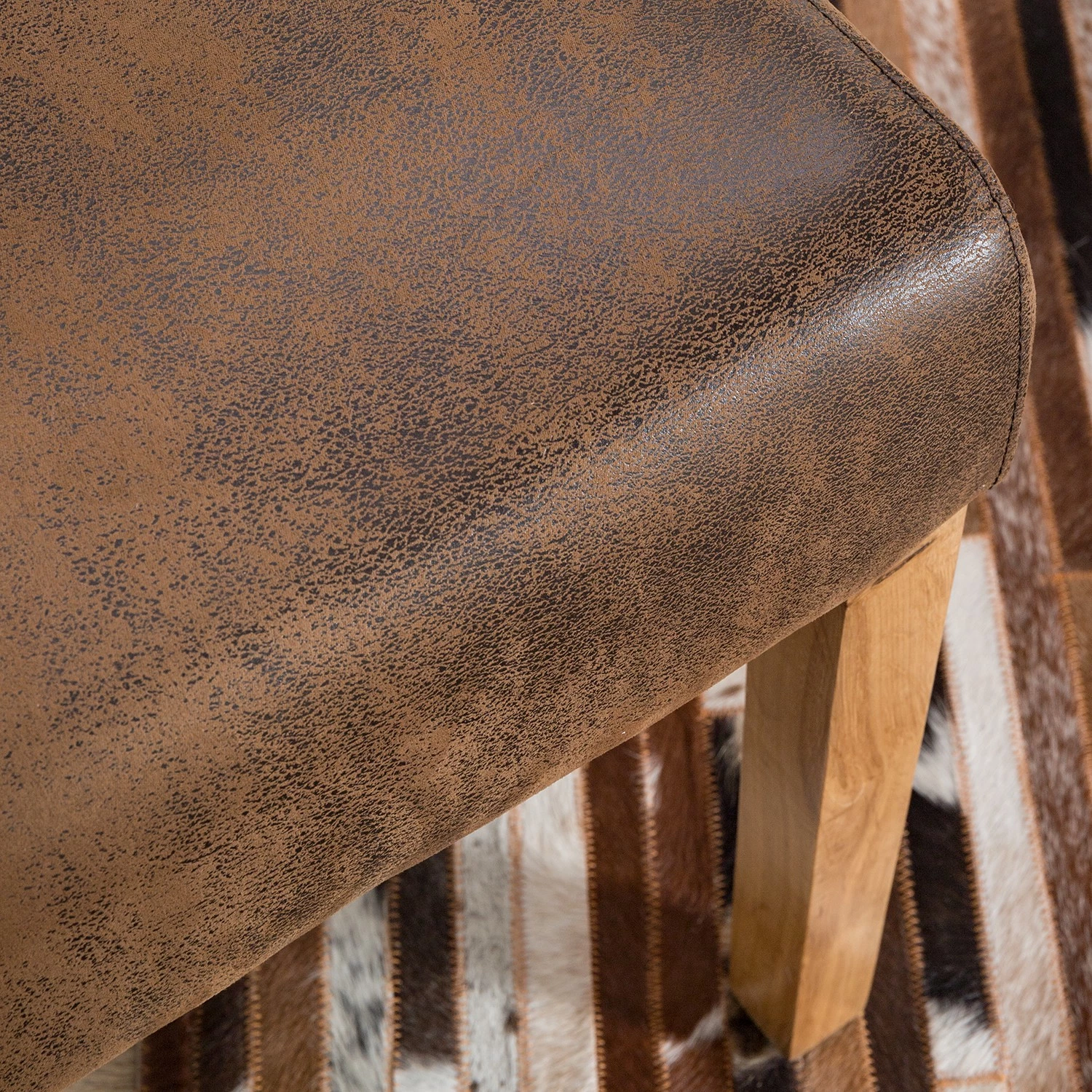 Ars Natura Chaise capitonnée Nello III - Lot de 4 10 Ars Natura Chaise capitonnée Nello III - Lot de 4 – Image 8