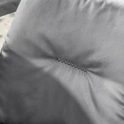 Red Living Chaise capitonnée Wilbur II - Platine -Chaises Soldes 2022 1000284293 220318 033 DETAILS P000000001000284293