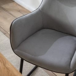 Fredriks Chaise à accoudoirs Altoona - Tissage à plat / Métal - Gris foncé et gris clair / Noir mat 32 Fredriks Chaise à accoudoirs Altoona - Tissage à plat / Métal - Gris foncé et gris clair / Noir mat -Chaises Soldes 2022 1000285151 220819 040 DETAILS P000000001000285151