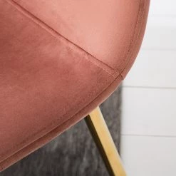 Jack & Alice Chaise Yoyce II - Velours / Métal - Doré - Velours Tiru: Saumon - Lot de 4 -Chaises Soldes 2022 1000312631 211206 08175300078 DETAILS P000000001000312631