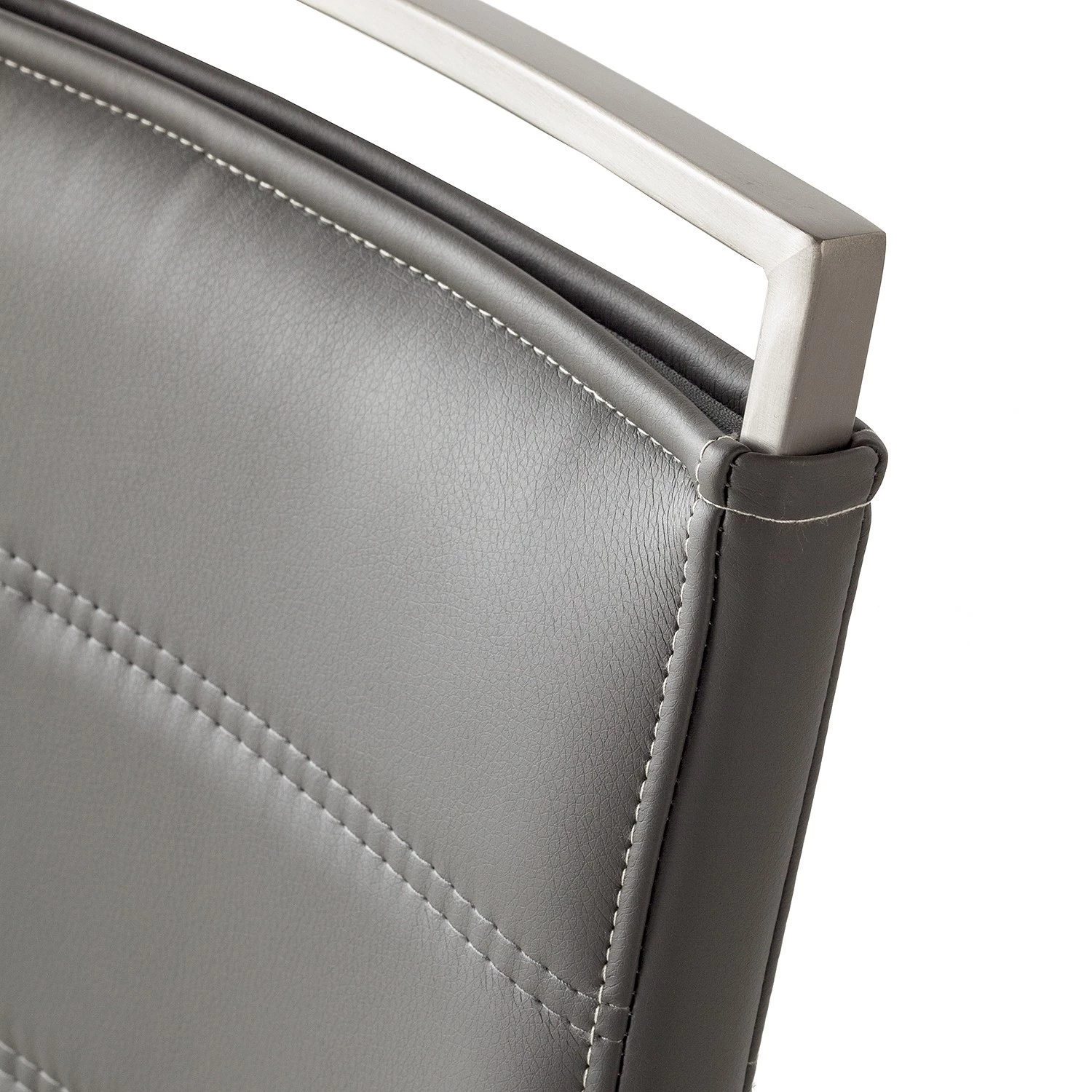 Fredriks Chaise cantilever Lezuza - Cuir synthétique Leja: Gris - Lot de 4 9 Fredriks Chaise cantilever Lezuza - Cuir synthétique Leja: Gris - Lot de 4 – Image 7